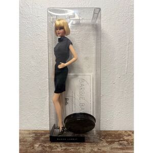 2009 Mattel Barbie Basics Black Label Collector Doll No. 09 Collection 001